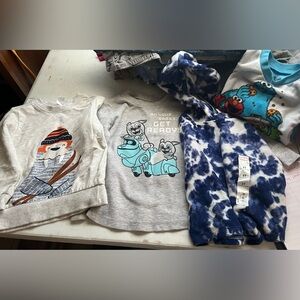 Boys bundle of 4 tops, size 2T.  Great Lot!